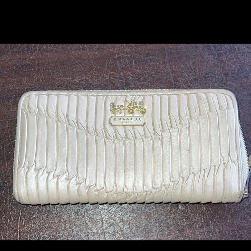 Coach wallet